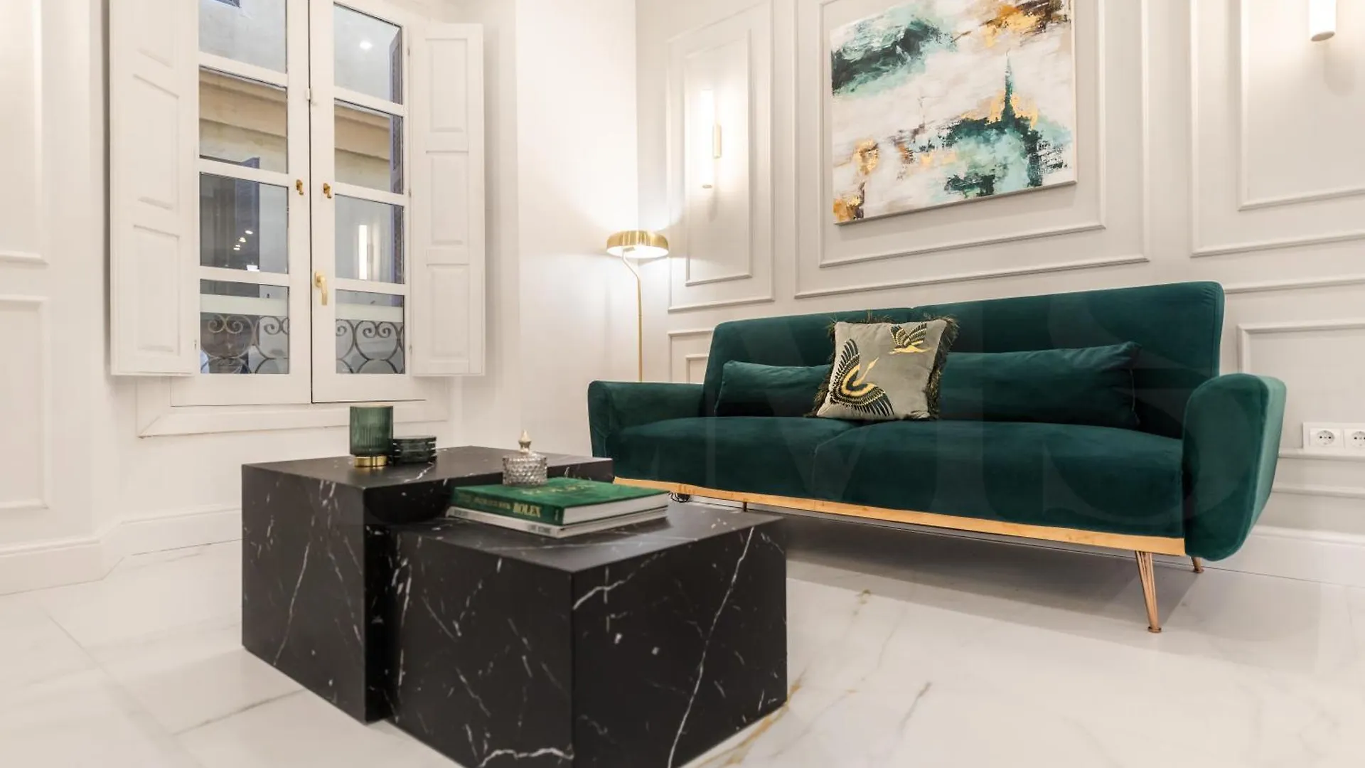 Glamorous flat in the heart of Málaga 0*,