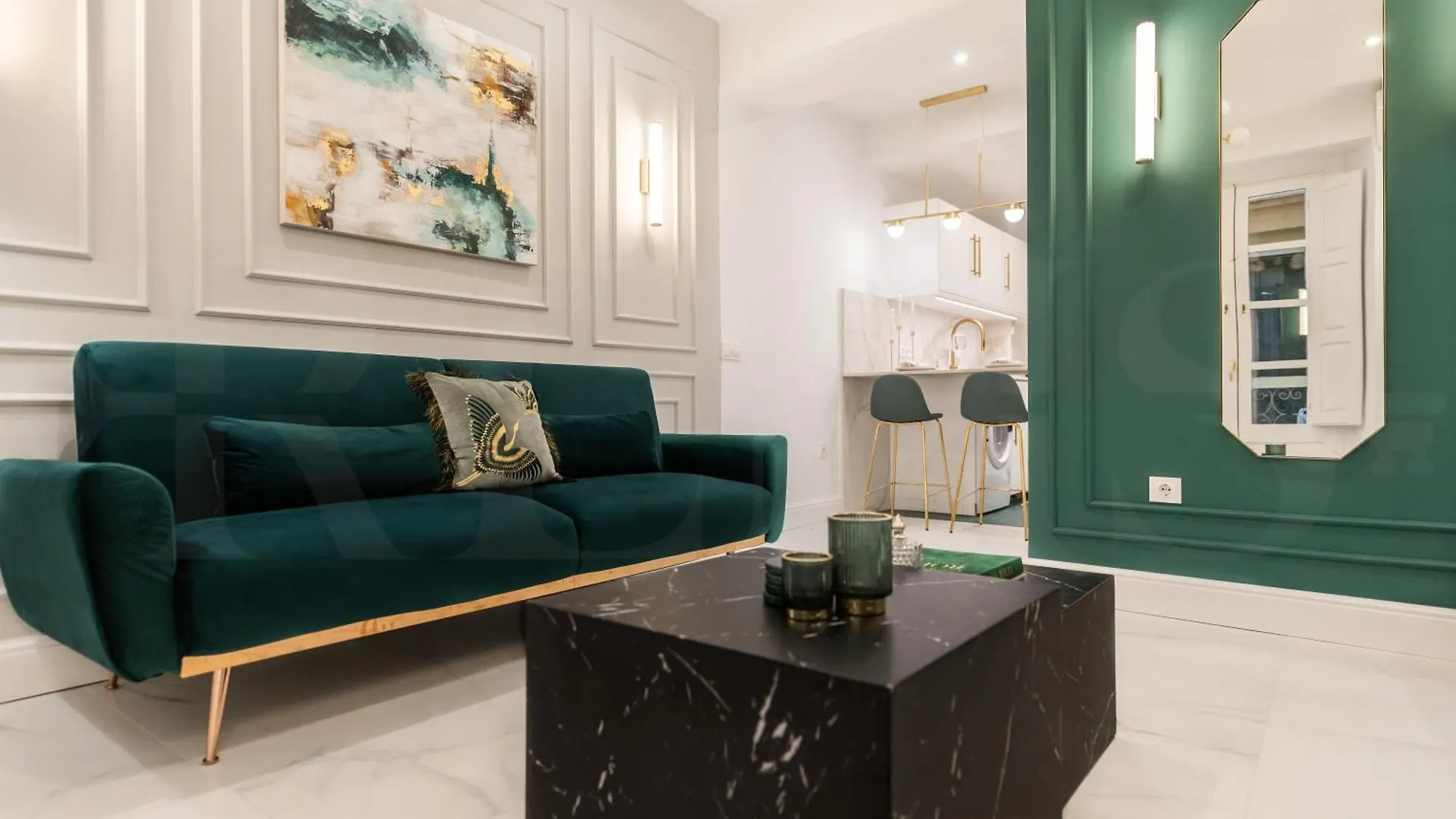 Glamorous Flat In The Heart Of Malaga By Rems contacts